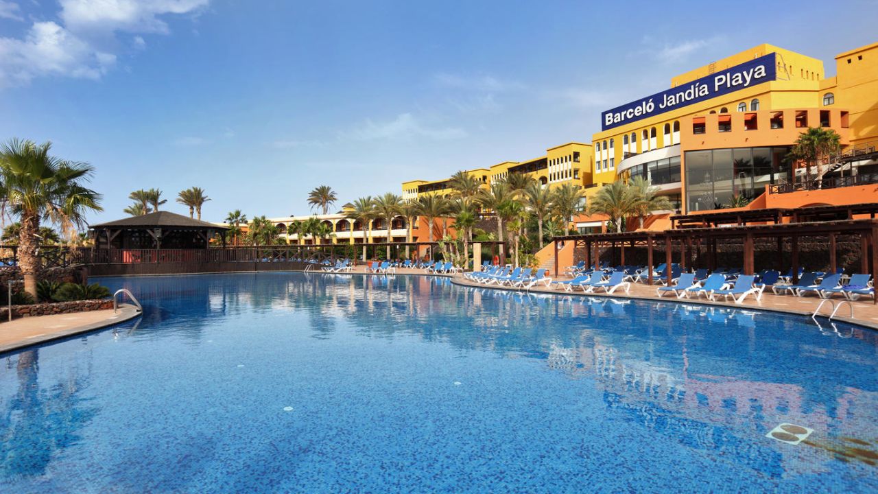 Botique 7 Hotel & Suites