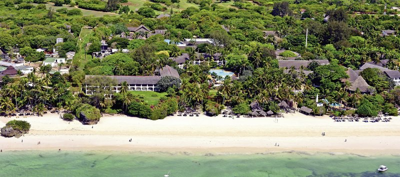 Leisure Lodge Beach & Golf Resort
